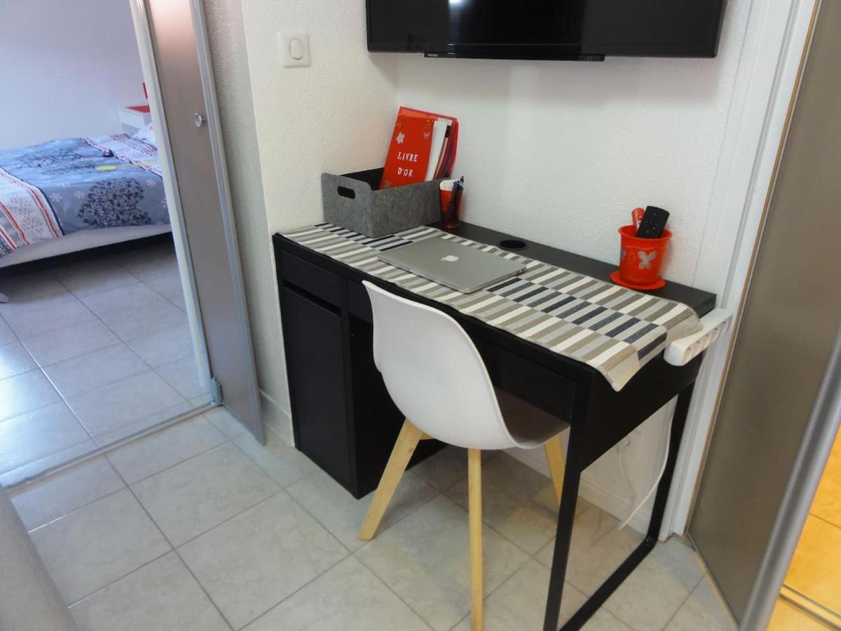 Au Petit Marcadal **Sanctuaires, Hopital, Gare** Apartment Lourdes Exterior photo